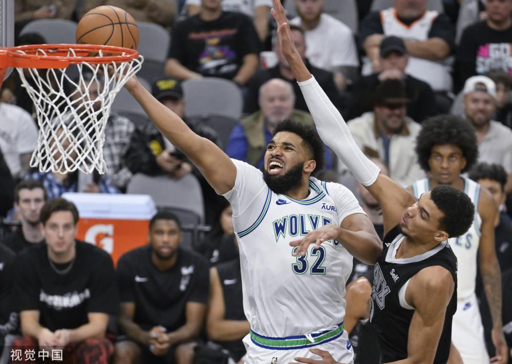 一支球队以 一支球队以